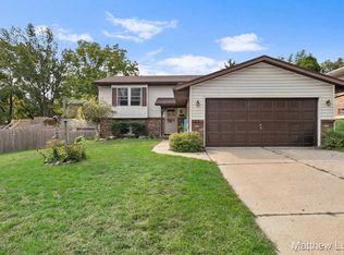1428 10th St NW, Grand Rapids, MI