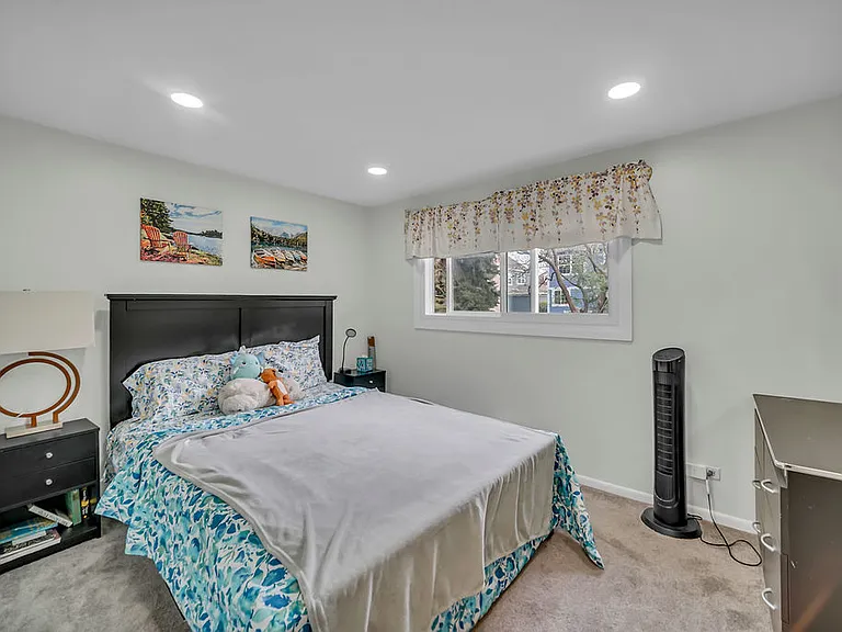 401 Greentree Pkwy — Photo 23