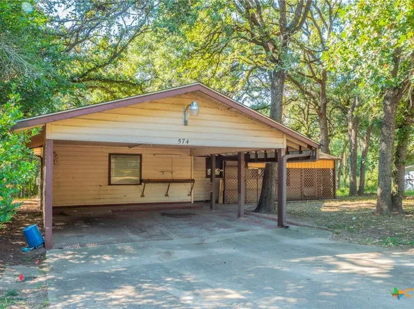 574 Oaklawn Dr, Rockdale, TX 76567