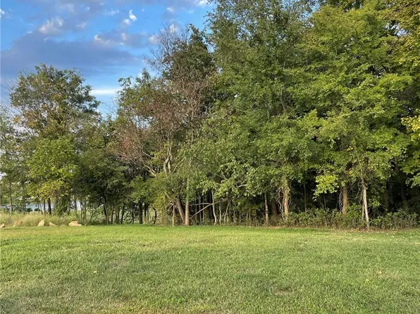 111 Saddlebrooke Rdg, Jackson, MO 63755