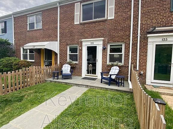 5th image of 135 Mount Vernon Ave