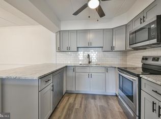 17 Sunbury Ct, Holland, PA 18966