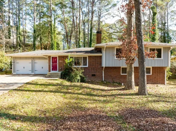 466 Thackeray Pl SW, Atlanta, GA 30311