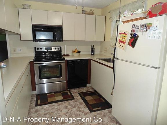 5th image of 130 Foxfire Dr APT 206