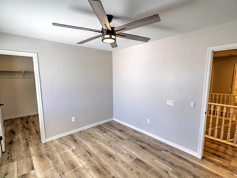 838 W Calle Valenciana — Photo 27