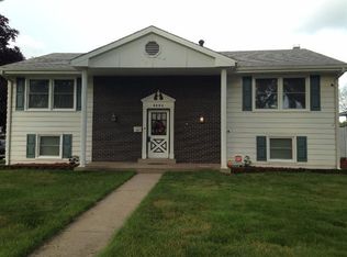 1435 N Elmer St, Griffith, IN 46319