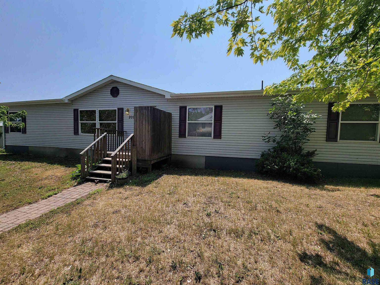 209 10th St NW, Wessington Springs, SD 57382 MLS 22303651 Zillow