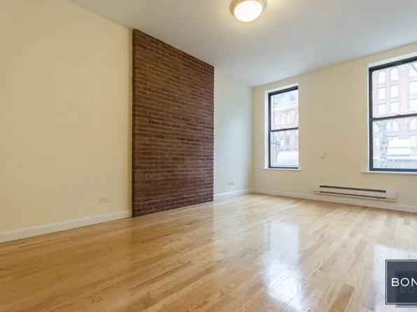 23 Bedford Street image 2 of 6