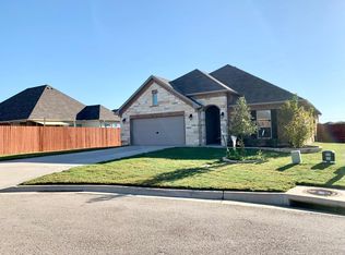 302 Stonehouse Ln, Temple, TX 76502