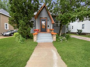 1025 Smith St, Stevens Point, WI 54481