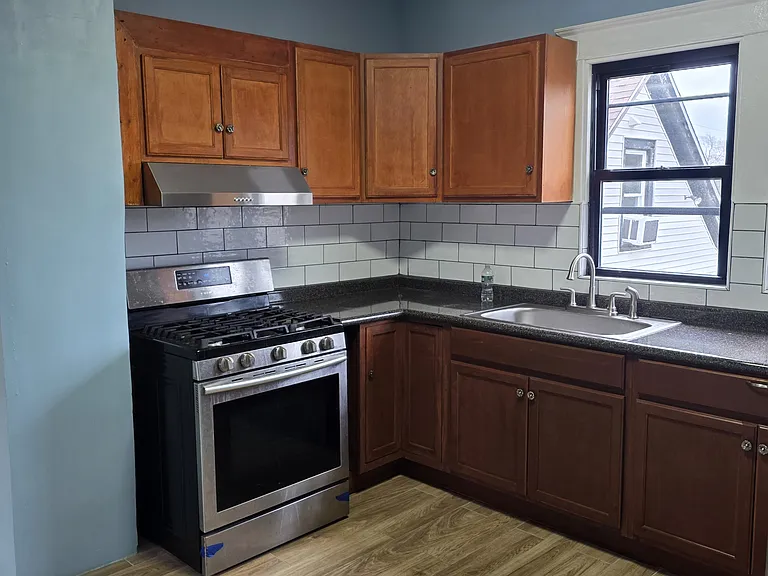 136 Zenner St #2 — Photo 1