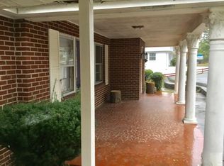 1016 Greenslake Rd #B, Chattanooga, TN 37412