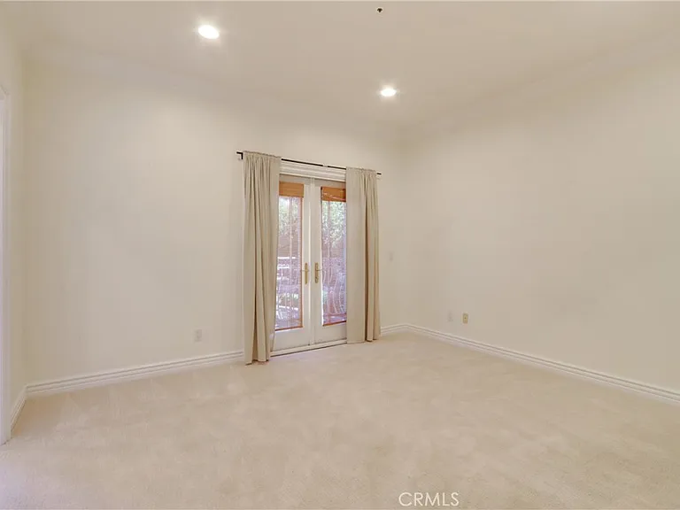 27801 Golden Ridge Ln — Photo 52