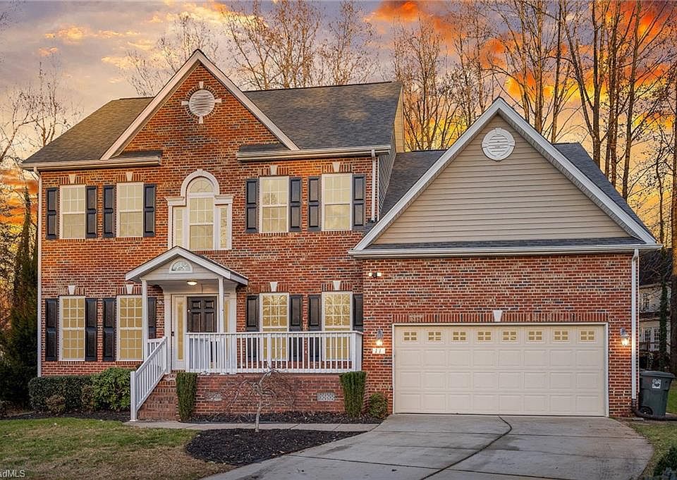 1st image of 11 Devonna Ct