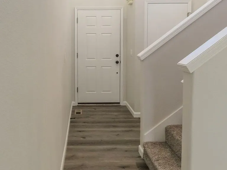 20768 SW Kinnaman Rd — Photo 5