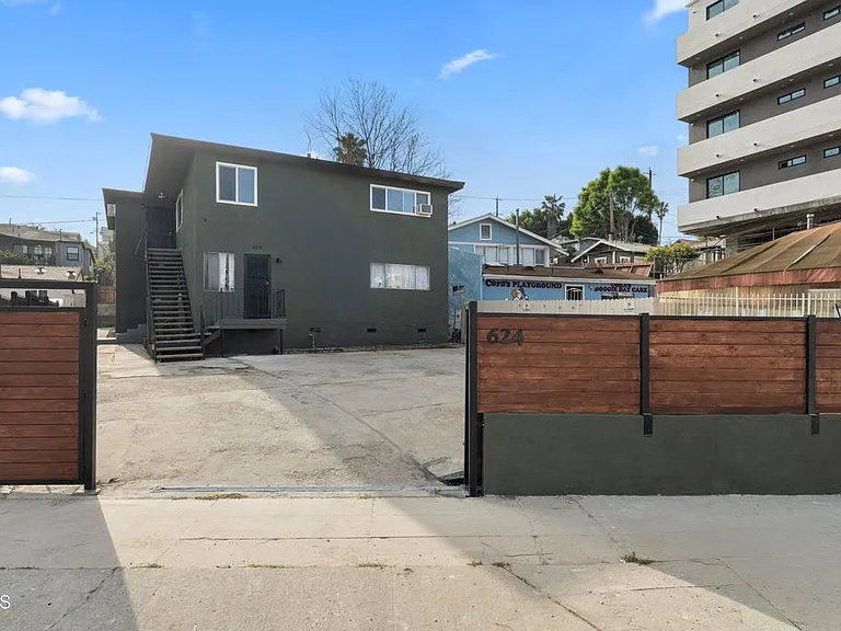 624 Silver Lake Blvd #4 — Photo 3
