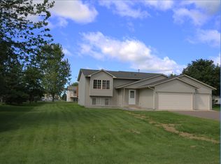 1010 Southview Ave, Braham, MN 55006
