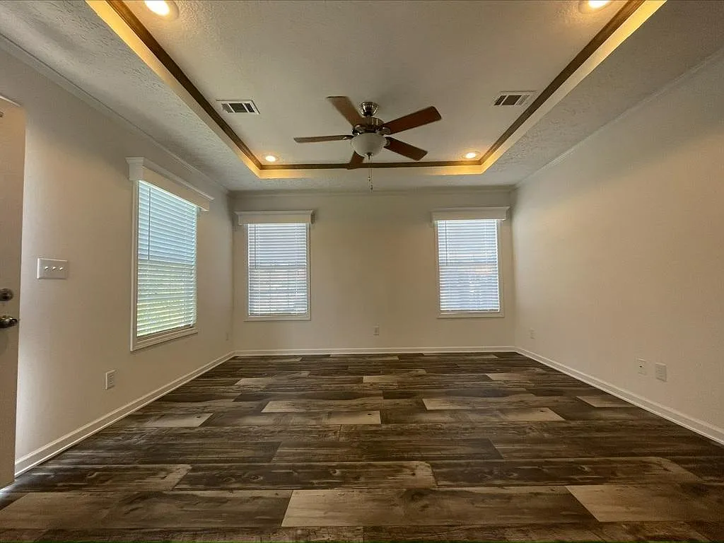 Building Photo - 22 Sutter Ct #386