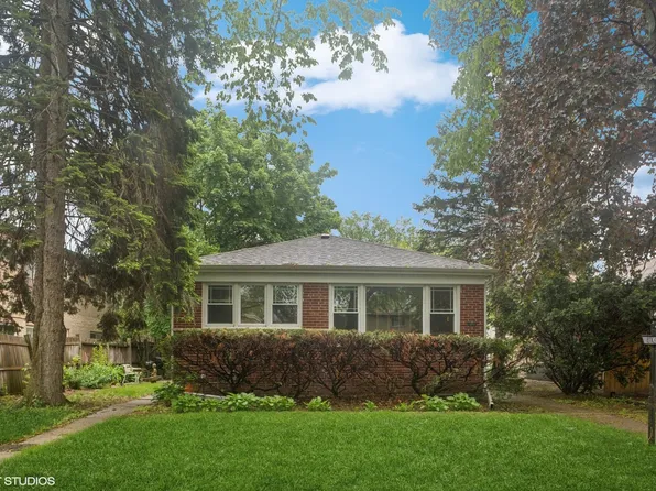 1017 Dodge Ave, Evanston, IL 60202