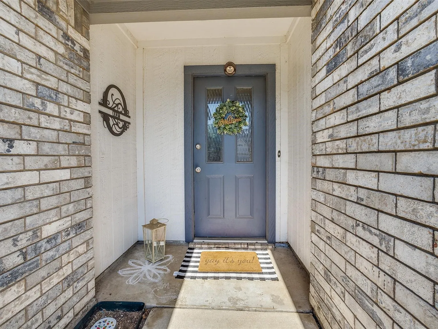 3 bed, 2.0 bath, 1489 sqft, $2,595 — Photo 3