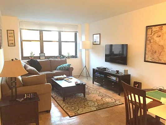 Rented by Citi Habitats | media 18