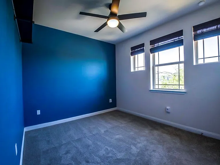 8306 Mandela Bnd — Photo 35