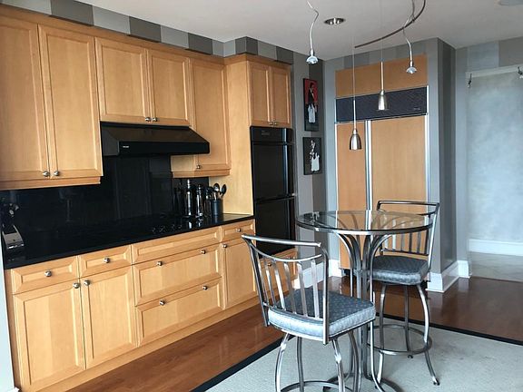 5th image of 750 Park Ave #31W