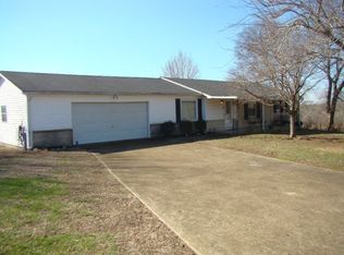 460 Pete Valentine Rd, Puryear, TN 38251
