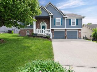 7205 E 165th St, Belton, MO 64012