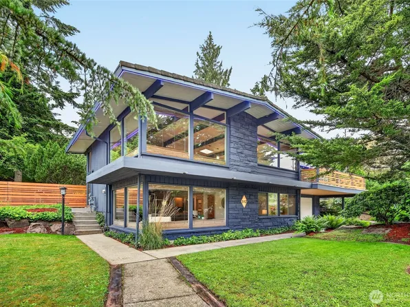 19421 46th Avenue NE, Lake Forest Park, WA 98155