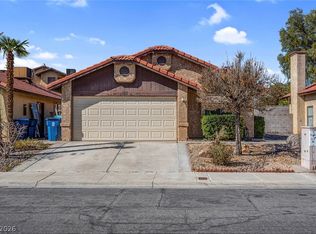 2528 Charteroak St, Las Vegas, NV 89108