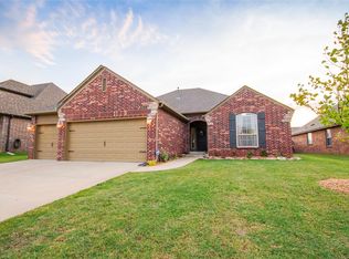 3388 S 206 East Ave, Broken Arrow, OK 74014