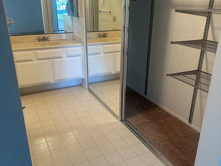 355 S Marengo Ave #304 — Photo 8