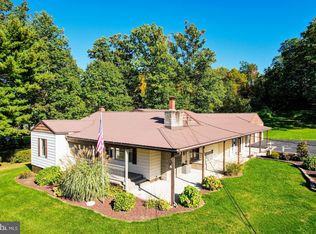 678 Raystown Rd, Everett, PA 15537