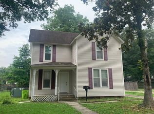 408 E 6th St, Stuttgart, AR 72160