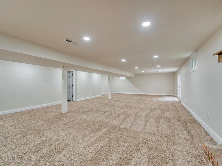 432 E Grayrock Dr — Photo 45
