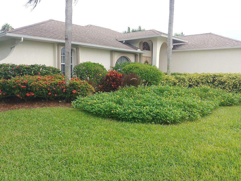1st image of 5215 SW 24th Ave
