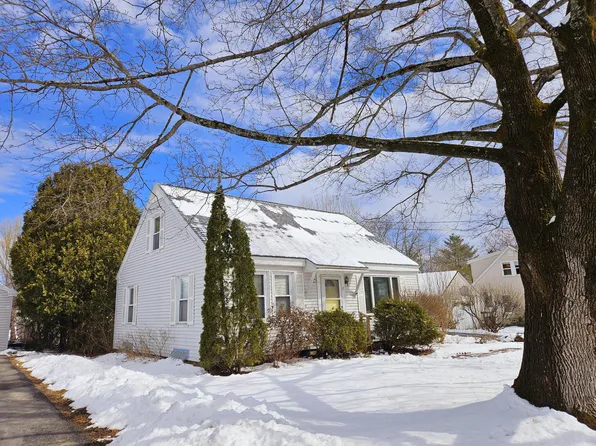 27 Violette Avenue, Waterville, ME 04901