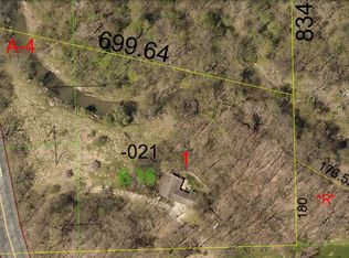 8800 Valley Rd, Hopedale, IL 61747