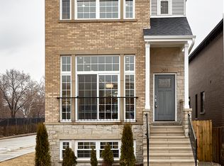 2458 W Berenice Ave, Chicago, IL