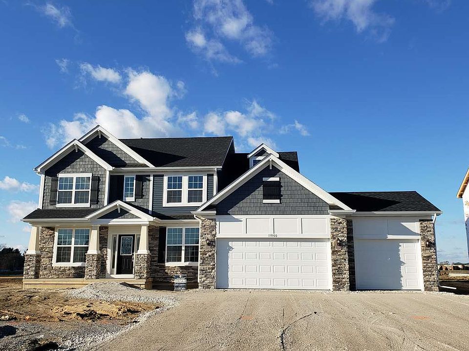 Gorgeous home, situated on a nice lot that backs up to retention area.