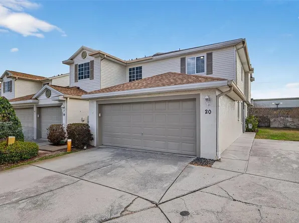 6400 46th Ave N APT 20, Kenneth City, FL 33709