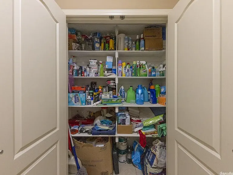 1804 Milburn Dr — Photo 11