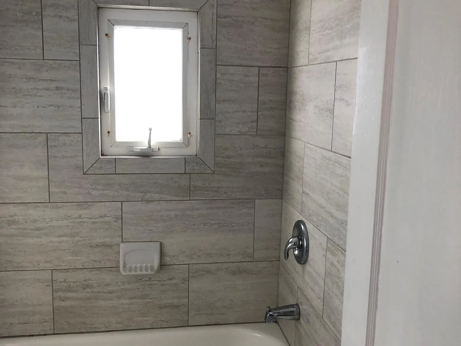 6801 Walnut St — Photo 3