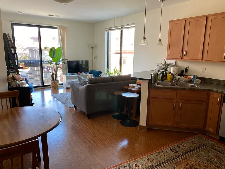 1917 Monroe St #412 — Photo 26