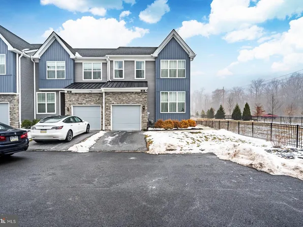 509 Juneberry Ct, Chester Springs, PA 19425