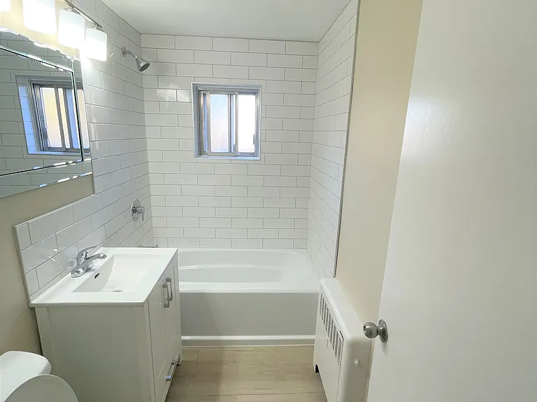 11615 113th Ave NW — Photo 17