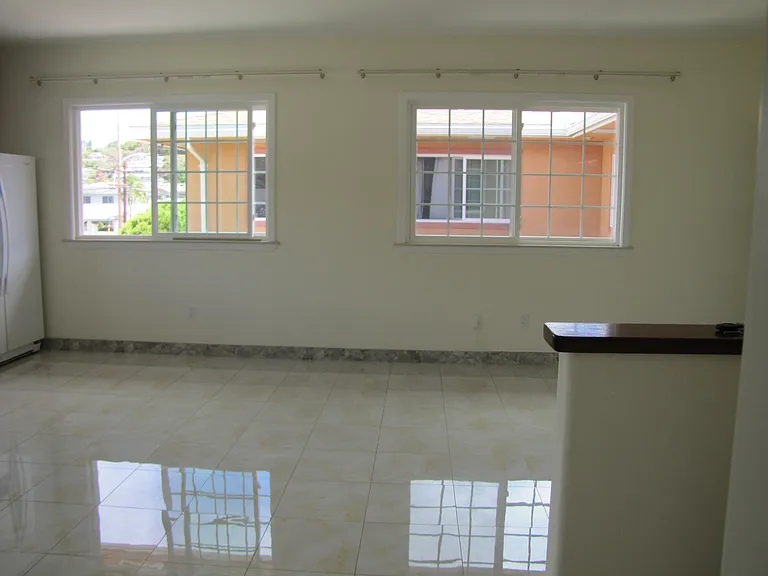 3371A Keanu St #2 — Photo 9