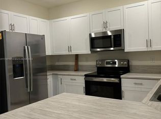 10819 W 33rd Ln #10819, Hialeah, FL 33018