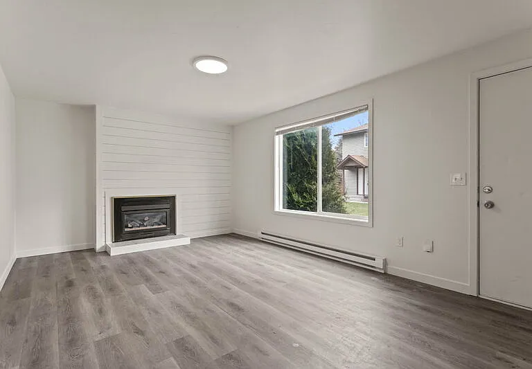 4209 N Abbey Rd #2 — Photo 4
